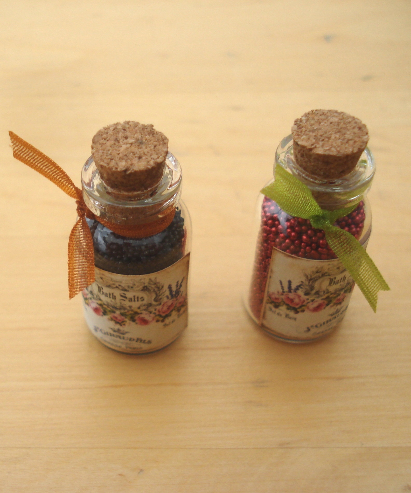 2 MINI POTS DE SELS DE BAIN ref sel4   l'chelle GENE